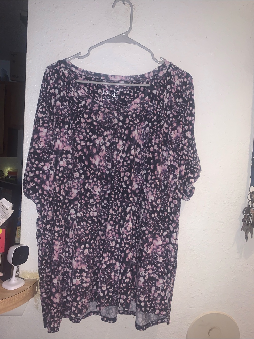 Terra & Sky Black and Pink Floral-Print V-Neck Blouse